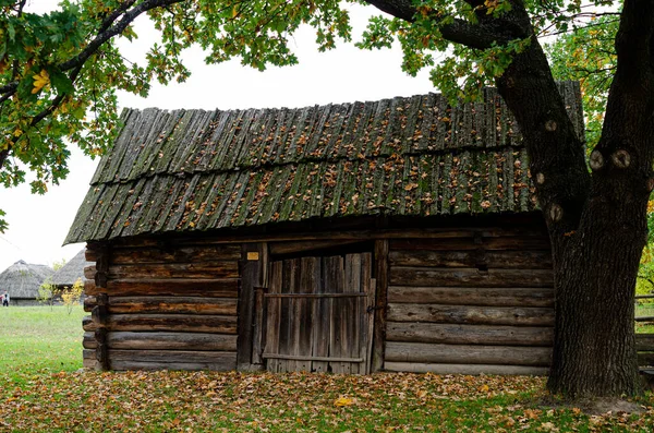 Ancienne Maison Rurale Ukrainienne Traditionnelle Dans Village Pyrohiv Pirogovo Près — Photo