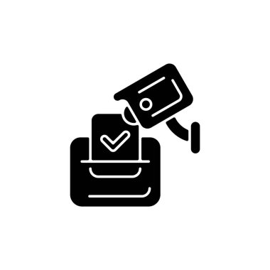 Video seçim gözlemi siyah sembol. Oy kullanma merkezleri denetleniyor. Seçim sahtekarlığını önleme. Demokrasi tanıtımı. Beyaz uzayda siluet sembolü. Vektör izole illüstrasyonu