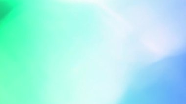 Şık Zümrüt Işığı Sızdırıyor