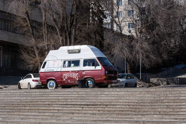 Saratov Rússia Março 2019 Coffee Bus Aterro Saratov — Fotografia de Stock