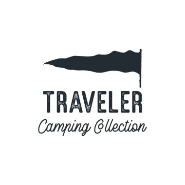 Gezgin yazıtları üzerinde rüzgarda sallanan siyah bayrak tasarımı.