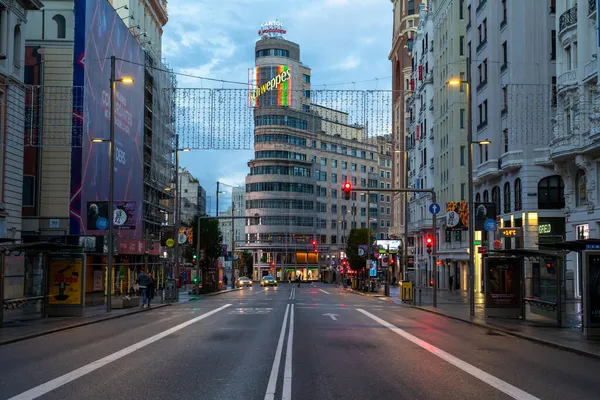 Madrid España Noviembre 2021 Calle Gran Madrid Amanecer —  Fotos de Stock
