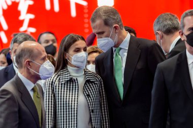 Madrid, İspanya - 19 Ocak 2022 İspanya Kralı ve Kraliçesi, Don Felipe ve Doa Leticia FITUR 'un yeni sürümünün açılışını yaptılar. Madrid 'de Uluslararası Turizm Fuarı