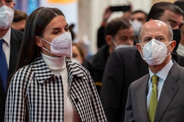 Madrid, İspanya - 19 Ocak 2022 İspanya Kralı ve Kraliçesi, Don Felipe ve Doa Leticia FITUR 'un yeni sürümünün açılışını yaptılar. Madrid 'de Uluslararası Turizm Fuarı