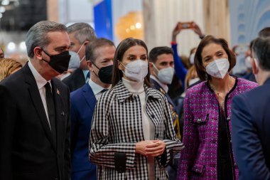 Madrid, İspanya - 19 Ocak 2022 İspanya Kralı ve Kraliçesi, Don Felipe ve Doa Leticia FITUR 'un yeni sürümünün açılışını yaptılar. Madrid 'de Uluslararası Turizm Fuarı