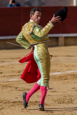 Madrid, İspanya - 9 Nisan 2022: Miraflores de la Sierra 'da Chenel Kupası. Yarışmada boğa güreşçisi Paco Ramos.