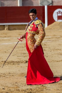 Madrid, İspanya - 9 Nisan 2022: Miraflores de la Sierra 'da Chenel Kupası. Yarışmada boğa güreşçisi Perez Mota.
