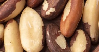 Brezilya fıstıklarının üst görüntüsü. Yemek arkaplanı.