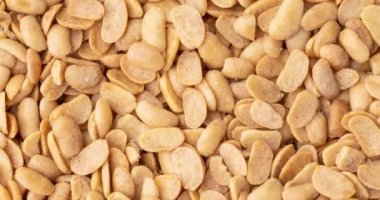 Yakın plan, kızarmış soya fasulyesi atıştırmalığı..