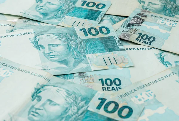 Groud Hundred Brazilian Real Bills Spread — Fotografia de Stock