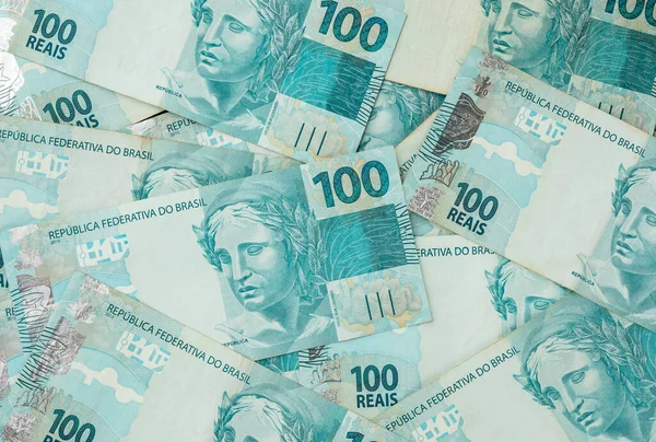 Groud Hundred Brazilian Real Bills Spread — Stock Photo, Image