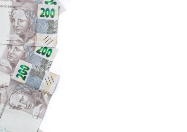 Kopya alanı olan iki yüz Brezilyalı gerçek banknot..