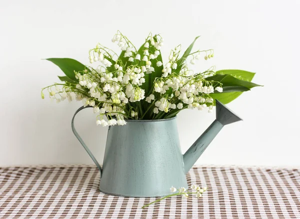 Vadinin beyaz zambakları.