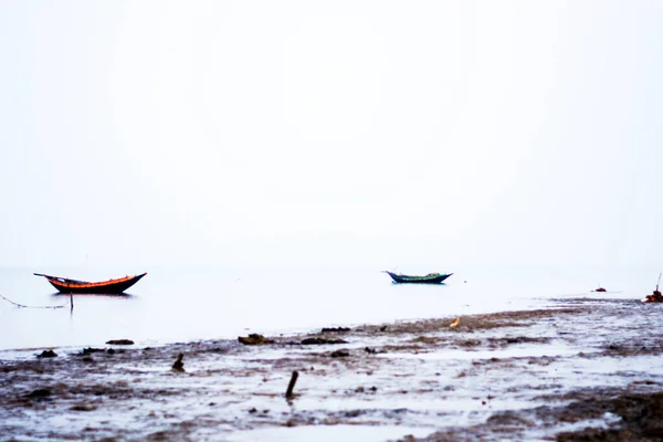 Indische Einheimische Rustikale Hölzerne Fischerboote Der Bucht Von Bengal Fische — Stockfoto