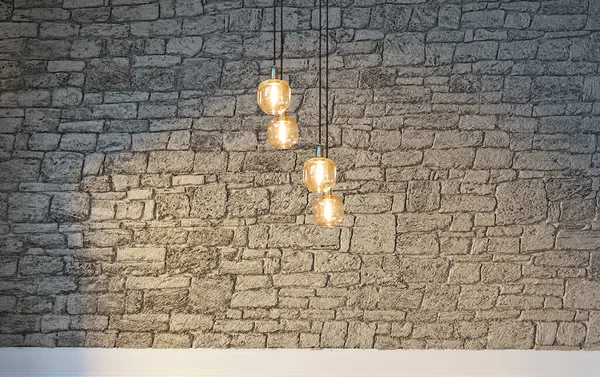 Tuğla duvar iç dizaynı ev, ofis, otel ve yatak odası için modern lamba. 3B illüstrasyon