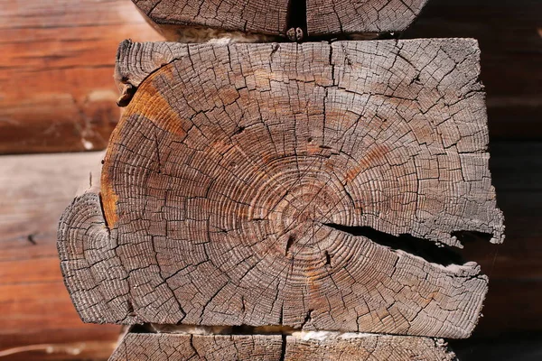 Hintergrund der horizontalen behauen glatte bemalte Holzstämme Nahaufnahme horizontale Ansicht. Jahrgang — Stockfoto