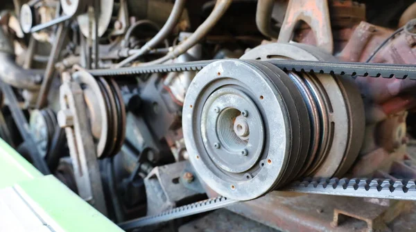 Old Pulley Engine Belt Pulley System Numerous Belts Drives Dirty — Stock Photo, Image