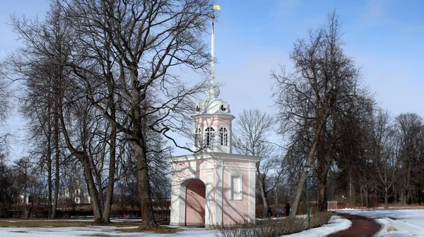 Hedersporten Till Peterstadts Fästning Parken Oranienbaum Sankt Petersburg — Stockfoto