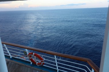 Cruise gemi, Deniz Manzaralı açık güverte