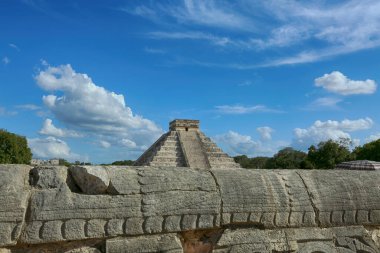 Kukulcan Maya piramit 