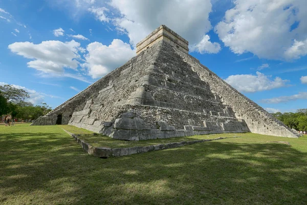 Pirámide Chichén Itzá Maravilla Del Mundo México Yucatán — Foto de Stock