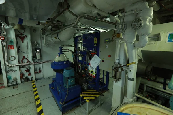Pipework Ship Engine Room —  Fotos de Stock