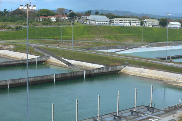 Primera Esclusa Del Canal Panamá Desde Océano Pacífico Puerta Entrada —  Fotos de Stock
