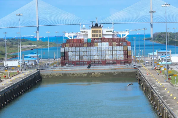 Container ship at the Miraflores Locks, Panama Canal, Panama City, Panama