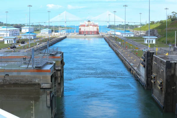 Container ship at the Miraflores Locks, Panama Canal, Panama City, Panama