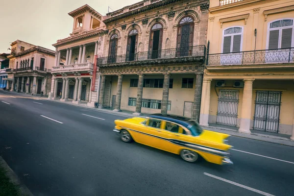 Old Havana Street Havana Cuba — стоковое фото