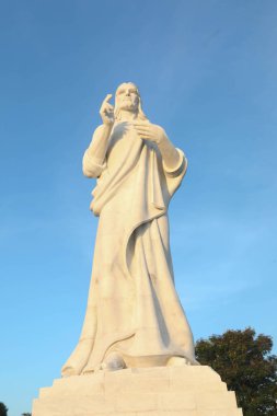 Havana 'nın İsa' sı, yazı için alan. Küba, Havana 'ya tepeden bakan Nasıralı İsa' yı temsil eden büyük bir heykel.. -