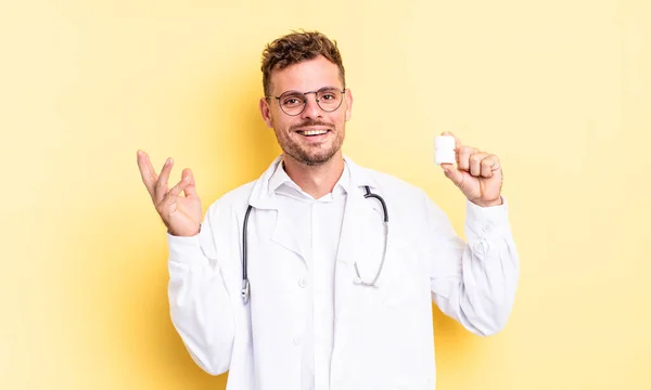 Young Handsome Man Feeling Happy Surprised Realizing Solution Idea Physician — Stock Photo, Image