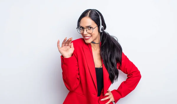 Pretty Hispanic Woman Smiling Happily Waving Hand Welcoming Greeting You — Stock Photo, Image