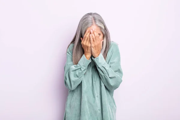 Mujer Pelo Gris Mediana Edad Sintiéndose Triste Frustrado Nervioso Deprimido — Foto de Stock