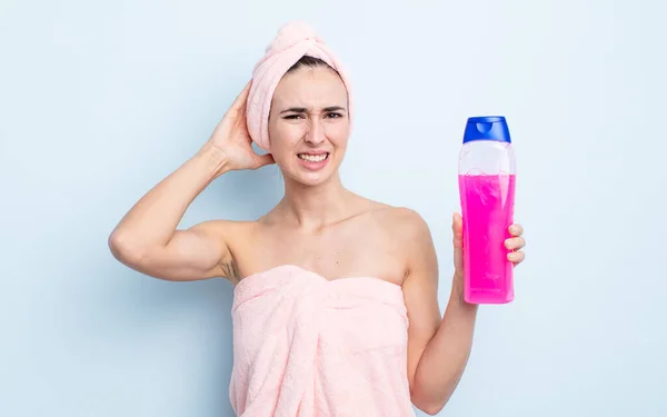 Young Pretty Woman Feeling Stressed Anxious Scared Hands Head Shower — Stock Photo, Image