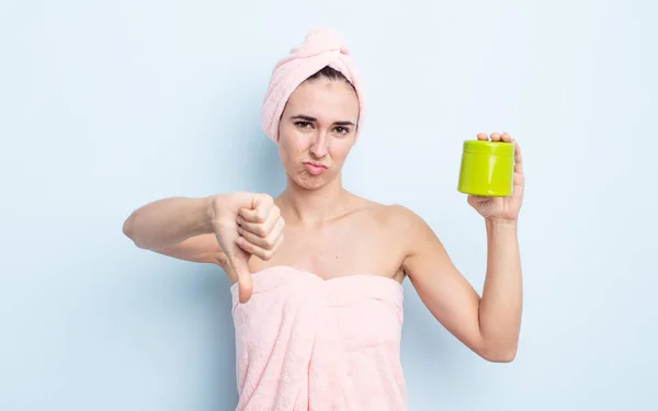 Young Pretty Woman Feeling Cross Showing Thumbs Shower Hair Product — Stock Photo, Image