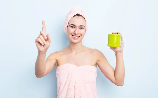 Young Pretty Woman Smiling Proudly Confidently Making Number One Shower — Stock Photo, Image