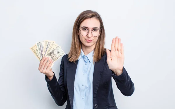 Young Pretty Woman Looking Serious Showing Open Palm Making Stop — Stock Photo, Image