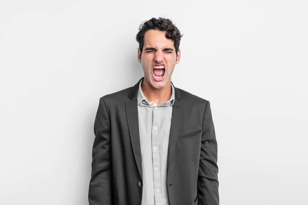 Mladý Podnikatel Křičí Agresivně Vypadá Velmi Rozzlobeně Frustrovaný Rozhořčený Nebo — Stock fotografie