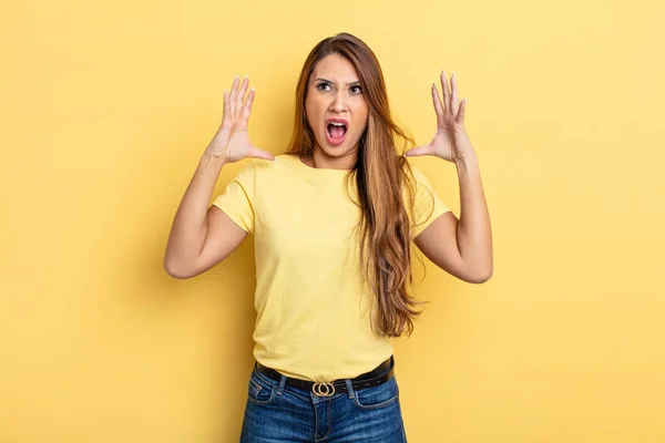 Asian Pretty Woman Screaming Hands Air Feeling Furious Frustrated Stressed — Stock Photo, Image