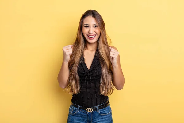 Asiatische Mooie Vrouw Gevoel Geschokt Lachen Vieren Succes — Stockfoto