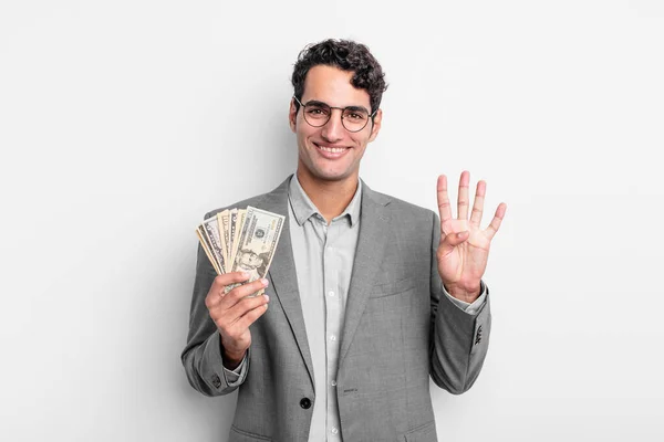 Homem Bonito Hispânico Sorrindo Parecendo Amigável Mostrando Número Quatro Conceito — Fotografia de Stock