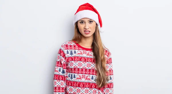 Asiatic Pretty Woman Feeling Puzzled Confused Christmas Concept — Stock Photo, Image