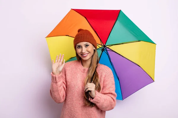 Asiatica Bella Donna Sorridente Felicemente Agitando Mano Accogliendo Salutando Concetto — Foto Stock