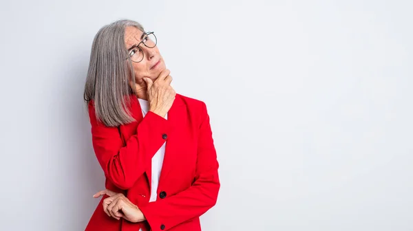 Senior Pretty Woman Thinking Feeling Doubtful Confused Businesswoman Concept — Stock Photo, Image