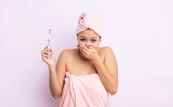 Hispanic Pretty Woman Covering Mouth Hands Shocked Tooth Brush Concept — Stock Photo, Image