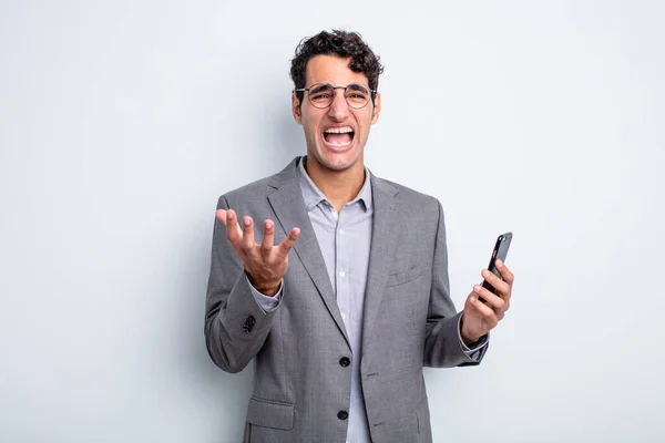 Homem Bonito Hispânico Olhar Desesperado Frustrado Estressado Conceito Negócios Telefone — Fotografia de Stock