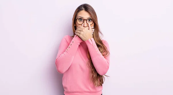 Asian Pretty Woman Covering Mouth Hands Shocked Surprised Expression Keeping — Stock Photo, Image