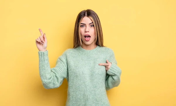 Pretty Caucasian Woman Feeling Proud Surprised Pointing Self Confidently Feeling — Φωτογραφία Αρχείου