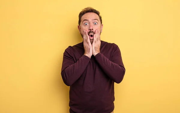 Middle Age Handsome Man Feeling Shocked Scared Looking Terrified Open — Stock Photo, Image